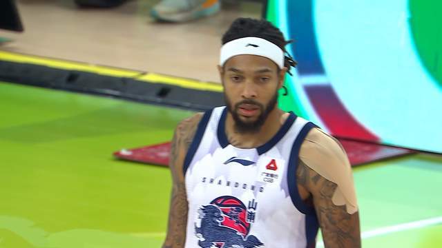 乐鱼app-胜浙江，山东男篮晋级杯赛4强 陈林坚19+6不负众望 3外援同时发威