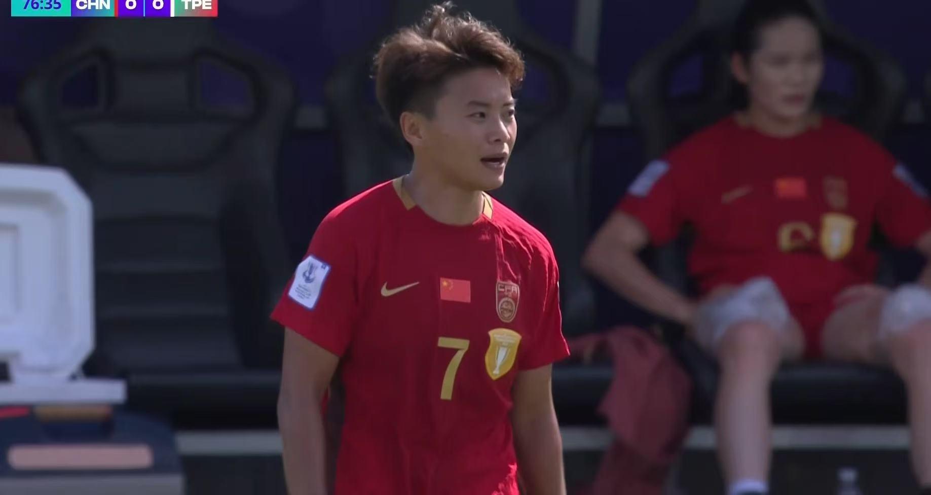 乐鱼线上服务-13年不胜的魔咒！女足玫瑰们遇真正大考 王霜缺席卫冕之路陡峭